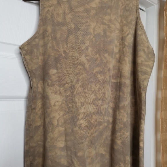 Designer T shirt - Picture 4 of 4